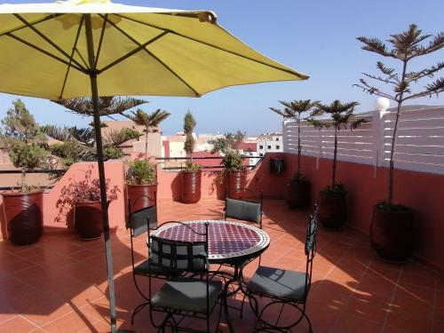 Hostal Itrane Guest House