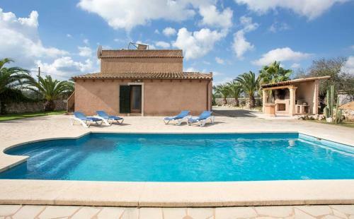 Villa Servera