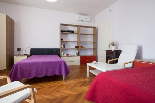 Apartments With A Parking Space Pula - 14565