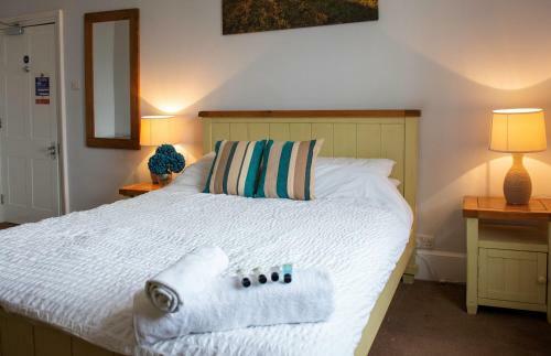La Siesta At The Vale Hotel