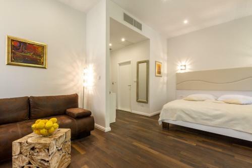 Hostal Pellegrini Luxury Rooms