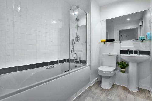 Budget Friendly Apartment With Twin Beds & Parking