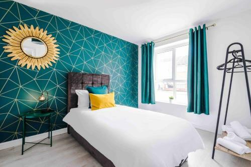 5 Bedroom House Manchester Hosted By Mcr Dens