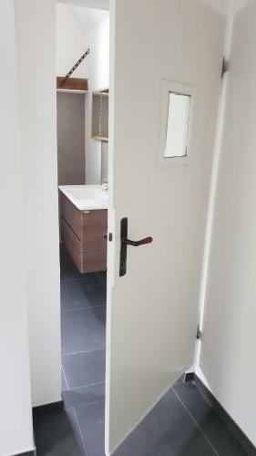 Apartamento Zentrumnahe, Moderne Wohnung Mit Terrasse