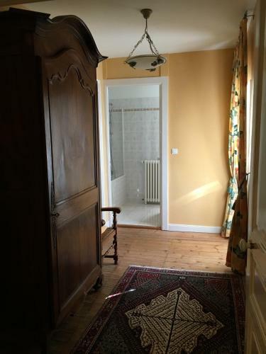 Bed & Breakfast Logis de Guitres - Chambres D'hotes