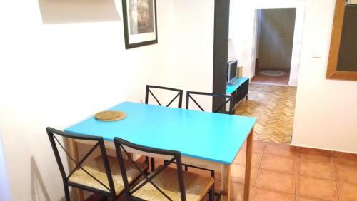 Downtown Apartment Mona