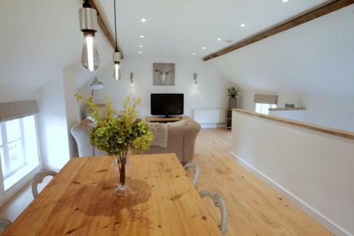 Apartamento The Barn @bourne Eau House