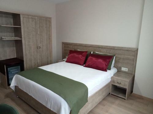 Hotel Kurt Otel