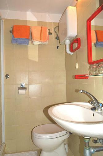 Hostal Sobe ?ernilogar