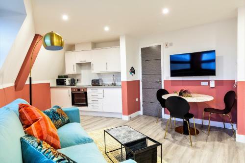 Your Apartment I Clifton Village