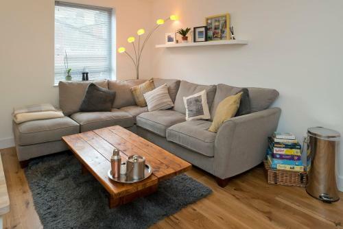 Fantastic 2 Bedroom City Centre Apartment