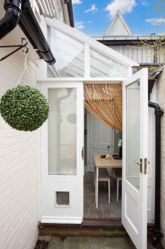 The Nest Canterbury -central-ultra Wifi