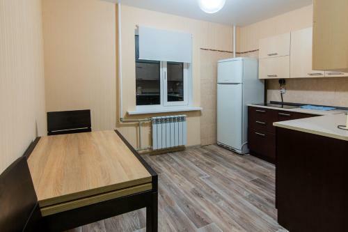 Apartment Street Trostyanetskaya