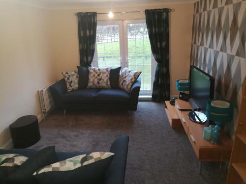 Stewartfield Gardens Apartment