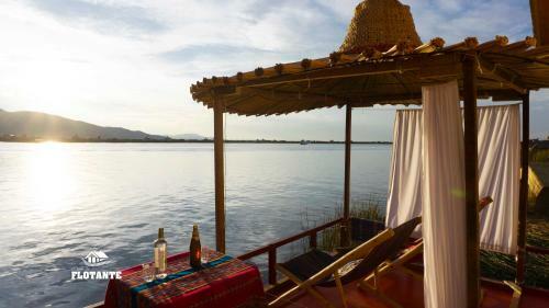 Lodge Vip Flotante