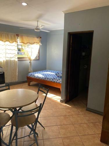 Apartamento Habitaci�n Privada Completamente Equipada Con Peque�a Terraza