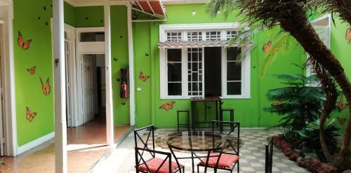 Posada Casa Mayela Guest House