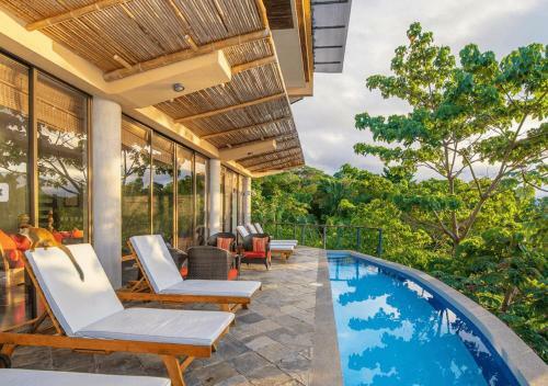 Villa Perezoso Luxury Mansion