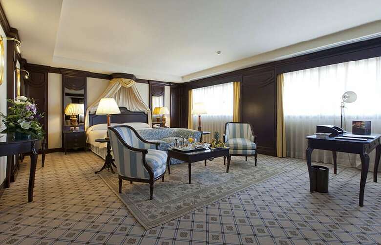 Hotel C�rdoba Center