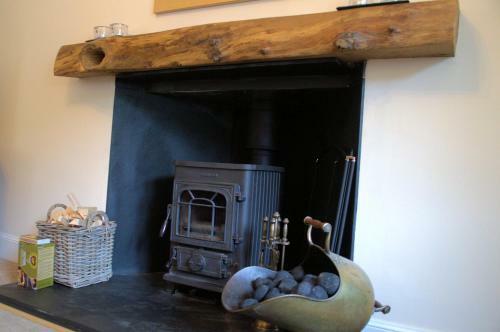 Rosemount Cottage - Highland Cottage