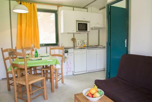 Les Chalets De Booz