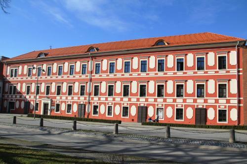 Hostal Penzion Baltaci - Star� Z�mek
