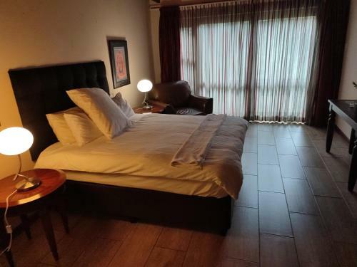 Bed & Breakfast Willow Rock Guest House