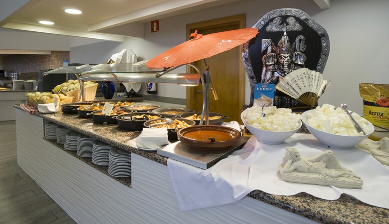 Hotel Puente Real