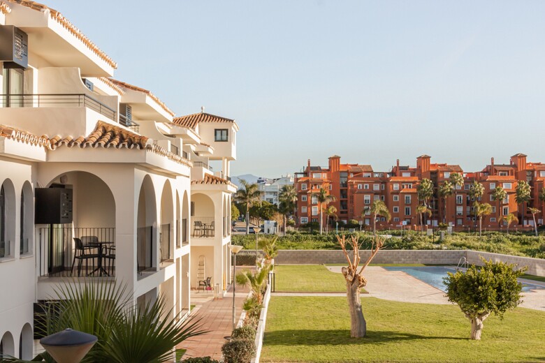 Hotel Puente Real
