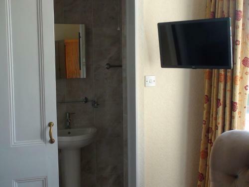 Hostal Bodeuron Guest House