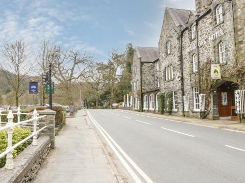Lodge 10