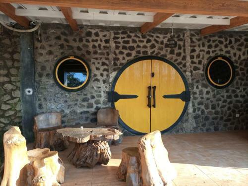 Jaden Hotel & Resort