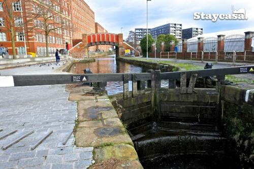 Apartamento Central Manchester Two Bedroom Flat With Parking