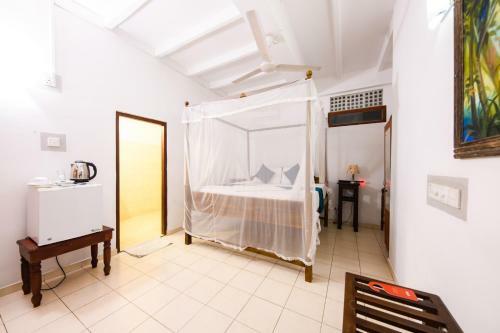 Primetime Hotel