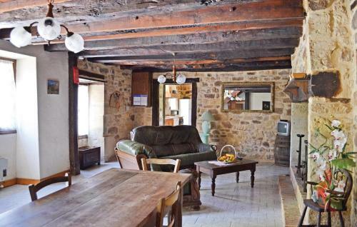 Holiday Home Nanthiat H-567