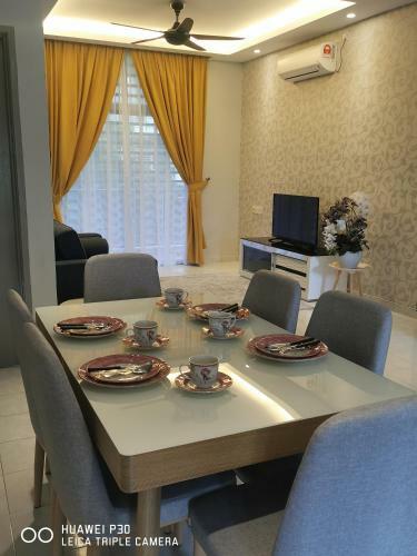 Estrella Home - Alpine Village Apartment