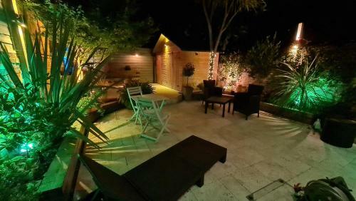 Cottage Grove Homestay Rooms