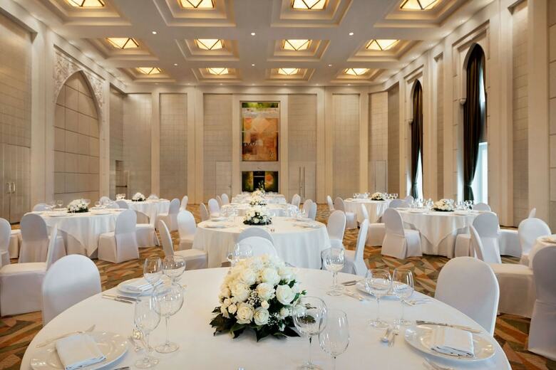 Hotel Shangri-la