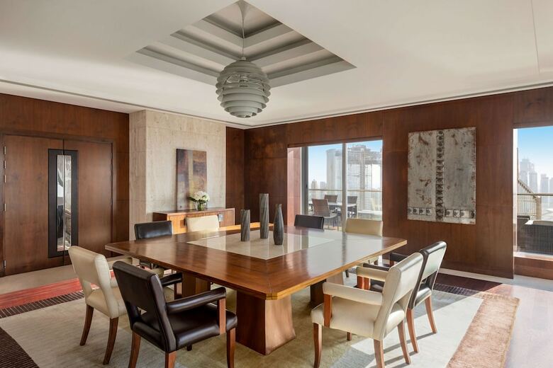 Hotel Shangri-la