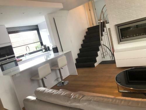 Villa Georges Met Tuin En Sauna