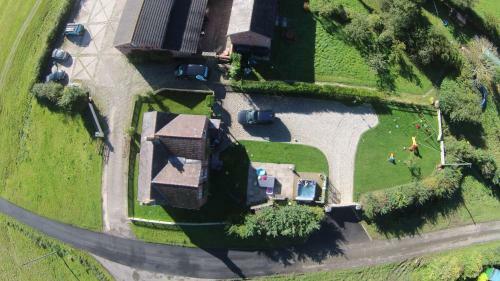 Large Welsh Cottage - Jubilee House