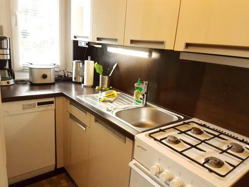Apartamento Gr�ne Fewo Am Waldrand