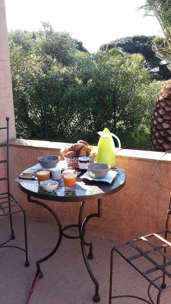 Bed & Breakfast Chambres D'h�tes Villa Aliz�