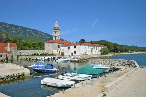 Mobile Homes Camp Lopari, Nerezine