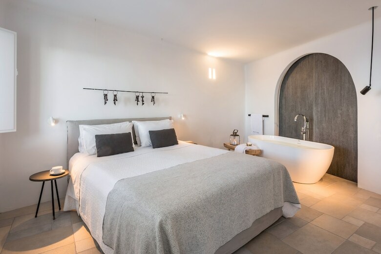 Apartamentos Porto Fira Suites