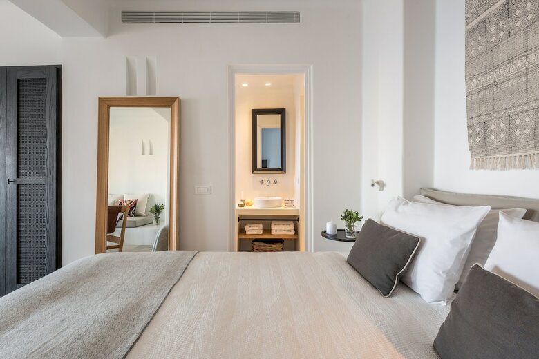Apartamentos Porto Fira Suites