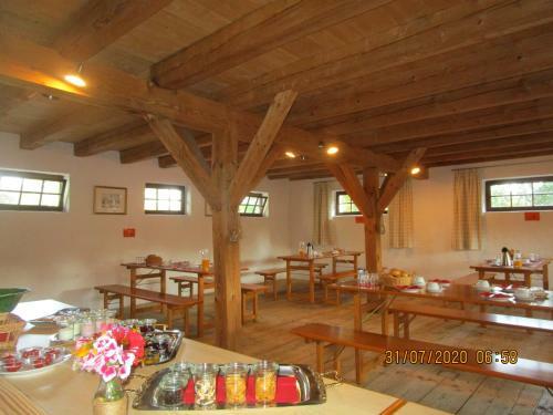 Hostal Pension Eva