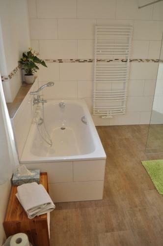 Apartamento Kulturfreizeiten Ferienwohnung