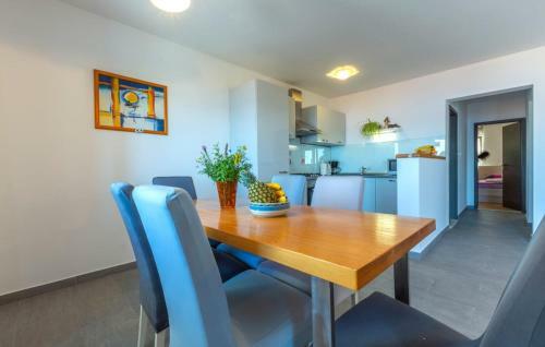 Apartments Ivka