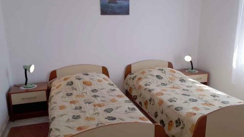 Apartment In Novi Vinodolski 35278